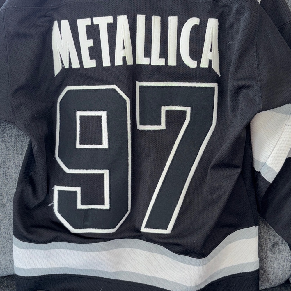 1997 Metallica jersey PRICE IS FIRM! - Picture 4 of 8